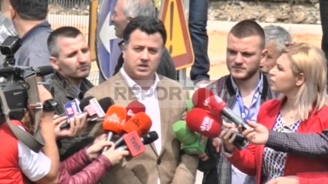 Report TV - Flamur Noka: Jo dhunë, protesta paqësore