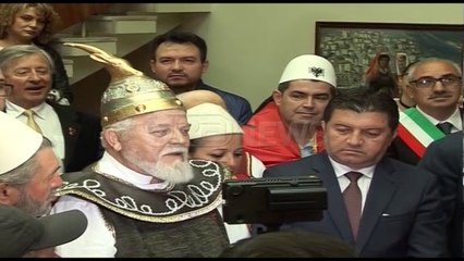 Ora News – Lezhë, arbëreshët e shqiptarët e Maqedonisë festojnë fitoren e Skëndërbeut