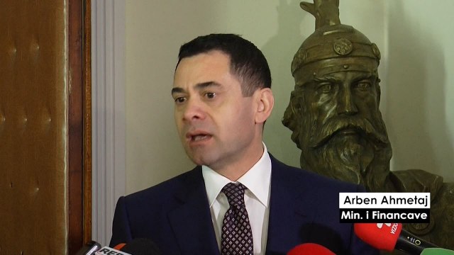 Report TV - Paga minimale rritet nga 22 mijë në 24 mijë lekë,vendimi në Qeveri