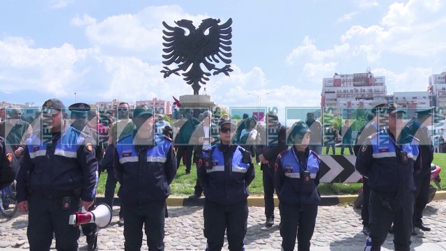 POLICIA E SHTETIT NDJEKJE PENALE - News, Lajme - Kanali 22