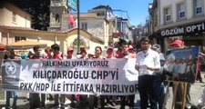 Kadıköy'de CHP'liler ile Vatan Partili Grup Arasında Gerginlik