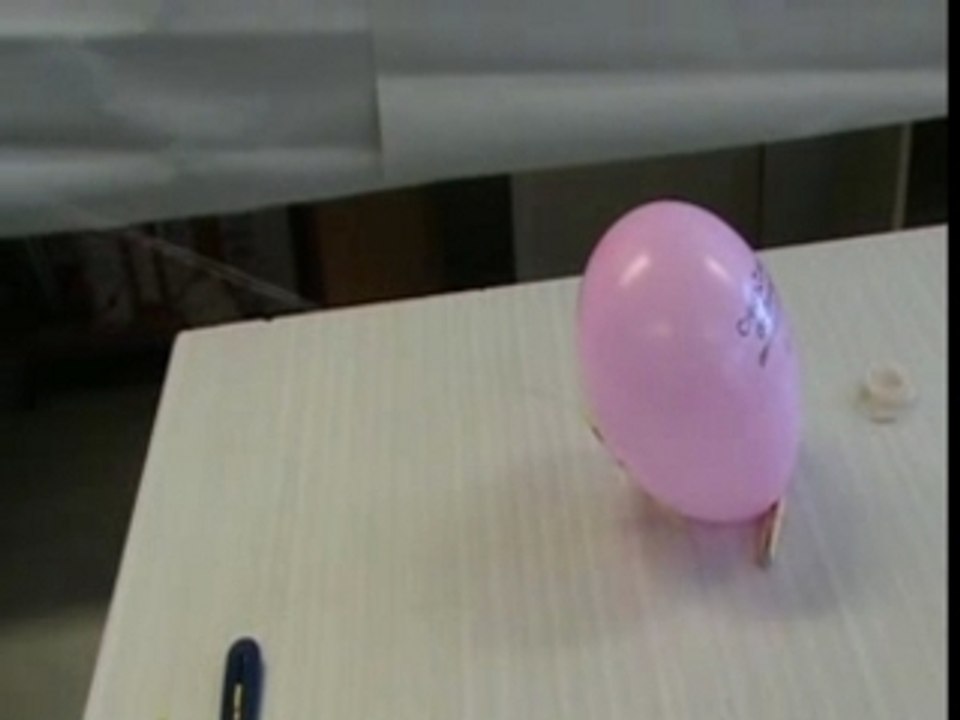 Ballon_a_reaction