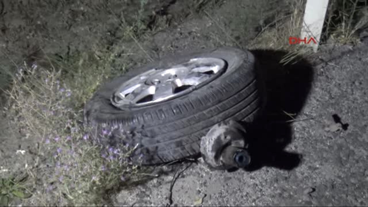 Niğde'de Trafik Kazası 3'ü Çocuk 4 Ölü, 8 Yaralı