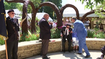 D-Day veteran gets replacements for lost medals