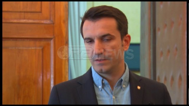 Ora News - Reagim - Veliaj i përgjigjet Sali Berishës për deklaratat në “Tonight”