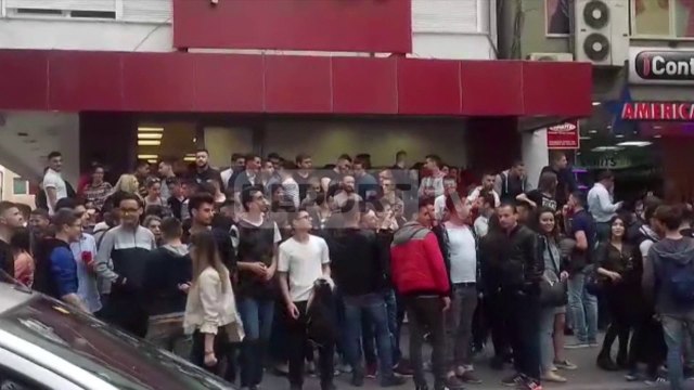 Report TV - Zgjedhja e Ilir Metës President mbështetësit e LSI në festë