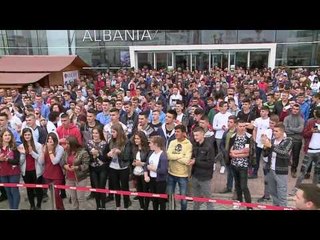 Xhaçka: Arsimi profesional, institucion karriere - Top Channel Albania - News - Lajme