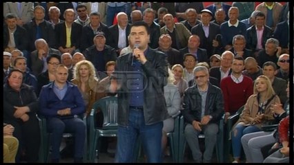 Ora News - Basha nga çadra: Mosbindja civile nis në Kavajë, kulmon më 18 qershor