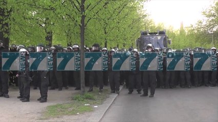 1 MAJI NE BOTE SHENOHET ME PROTESTA DHE DHUNE - News, Lajme - Kanali 8