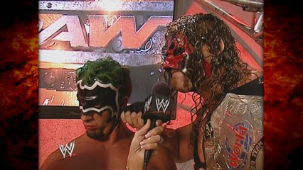 Kane & The Hurricane Backstage Interview (Kane Kisses Terri)!? 9/23/02