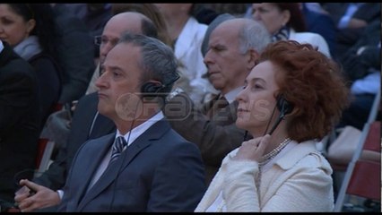 Ora News – Rama: Jemi në udhëkryq, situatën ta kapërcejme me njerëzillëk