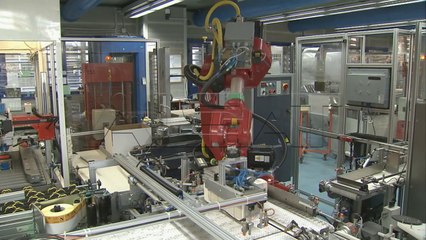 Наумов: Пари за стопанството преку кратење трошоци од буџетот