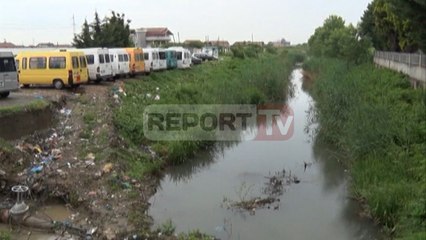 Report TV - Lezhë, uji i pijshëm bashkohet me ujërat e zeza, ndoten kanalet