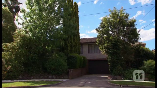 [Neighbours] 7620 Gary & Terese Scene