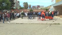 Report TV - Zjarrfikësit në Durrës leksione në shkollë për fikjen e zjarrit