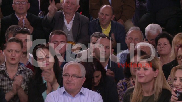 Berisha-Ramës: Me 13 maj do të të duket çadra “Everest”