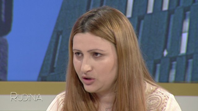 Rudina - Historias: Si e zbuluam që mësuesi ngacmonte vajzën 14-vjecare! (11 maj 2017)