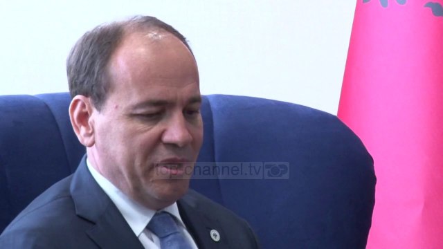 Nishani takon krerët e partive parlamentare të Kosovës - Top Channel Albania - News - Lajme