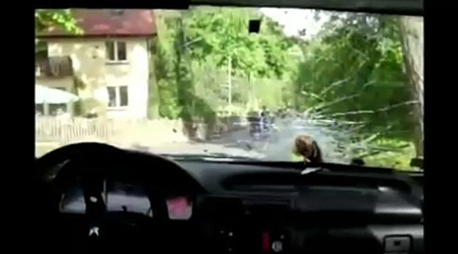 Top 5 NEAR DEATH EXPERIENCES CAUGHT ON CAMERA