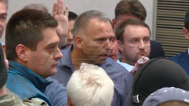 Експерти: Што побрзо да се расчисти инцидентот во Собранието