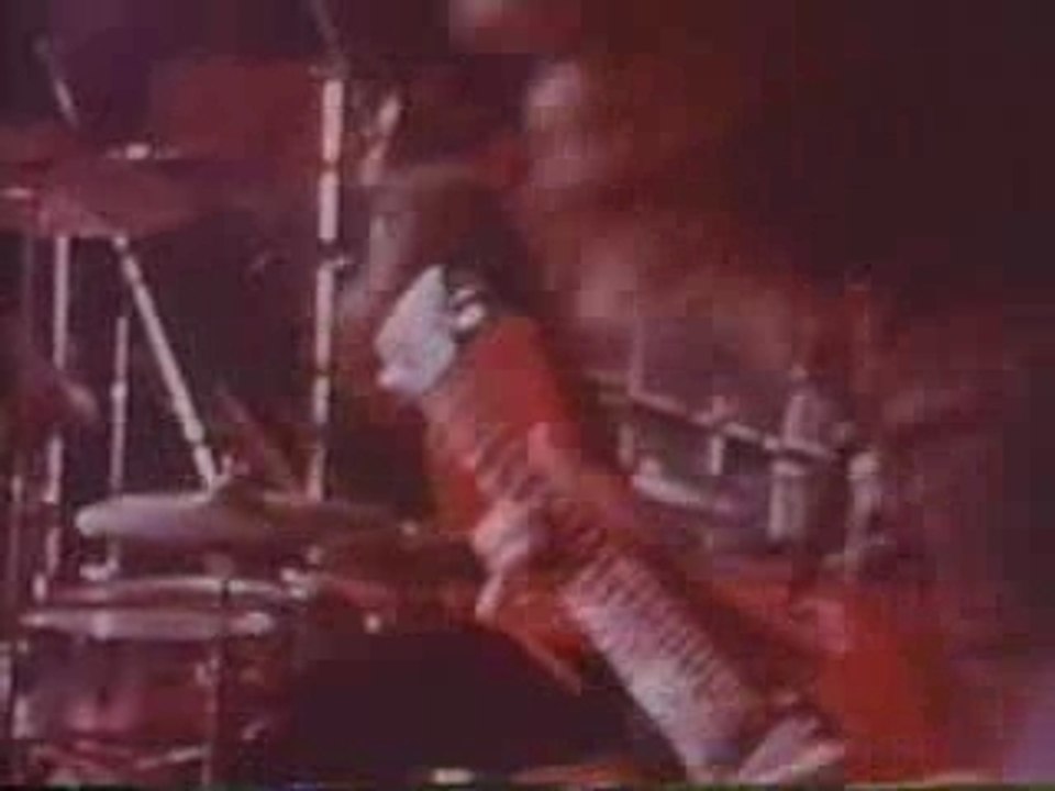 Black Sabbath - War Pigs (Live Paris 1970)