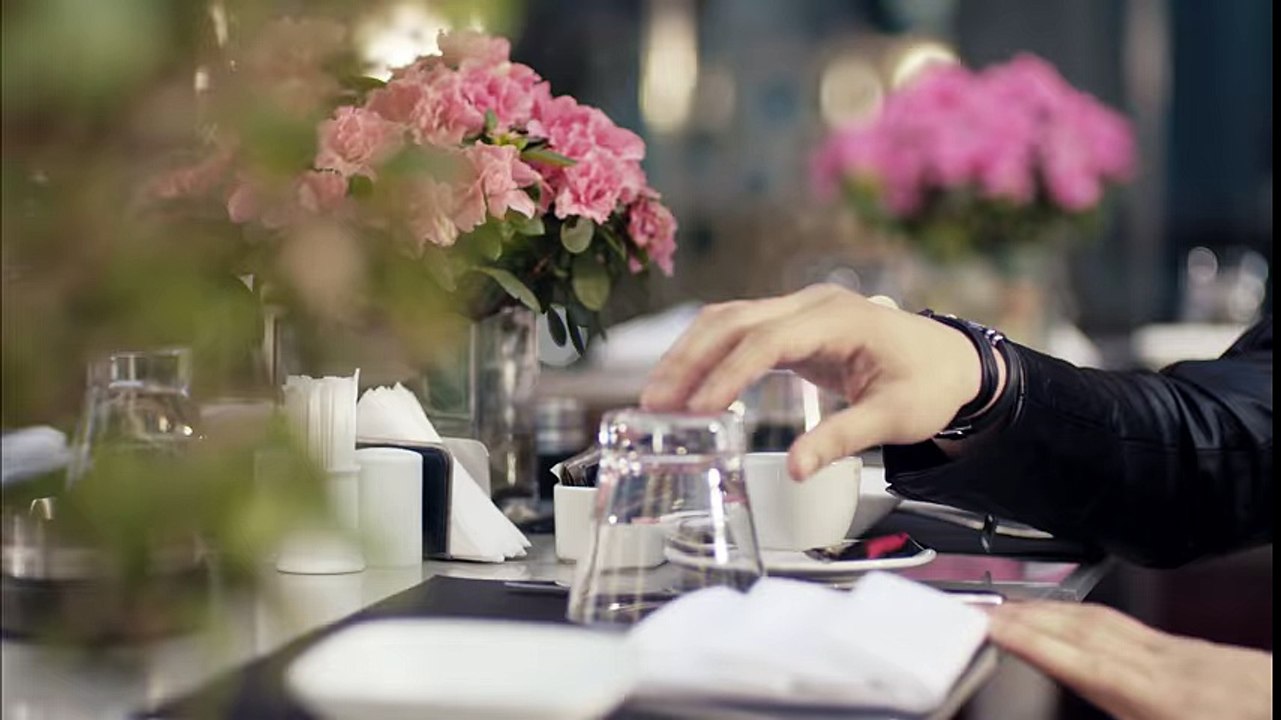 Hussein Deek - Ma7laki [Official Clip] _ حسين الديك - محلاكي