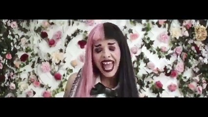 WHO DID THIS ?! HAHAHAHAHAHAHA