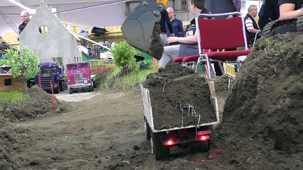 BEAUTIFUL OLD RC "MAN" TRUCK AT HARD WORK WITH EXTREME CARGO