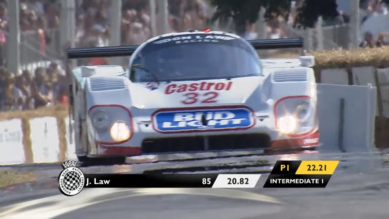 Un Jaguar XJR-12D gana en la subida de Goodwood 2017