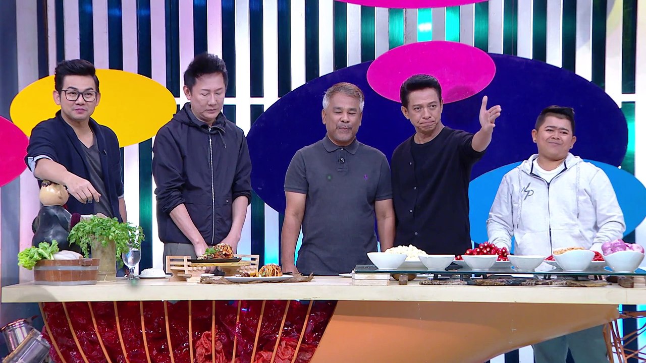 หมึกหอมทอดราดซอสเม็ดมะม่วงหิมพานต์ ร้านเรือธงซีฟู๊ดมาร์เก็ต 6 ก.ค.60 (2/2) ครัวคุณต๋อย