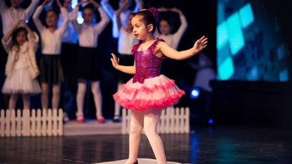 Lea Ramadani - Dua të bëhem balerinë DIAMOND FEST 2017
