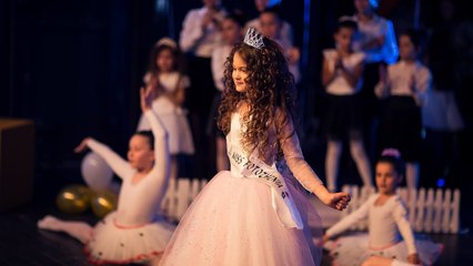 Xhemi Mjaki - Yll në skenë DIAMOND FEST 2017