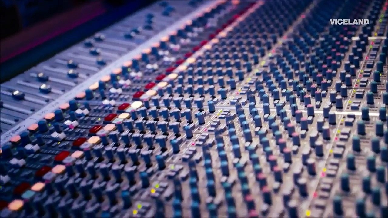 James Van der Beek dans "What would Diplo Do" - bande-annonce