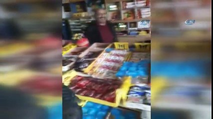 Yanmış Tostu Görünce Gülme Krizine Girdi