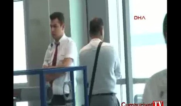 Atatürk Havalimanı'nda taşınabilir şarj cihazı patladı