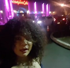 Mama Juana Cafe Le Impide El Paso a  Cheddy García La Mama del Humor