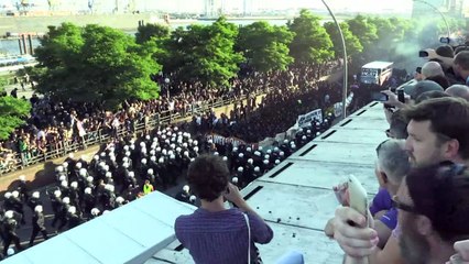 Début d'une manifestation anti-G20 à haut risque à Hambourg