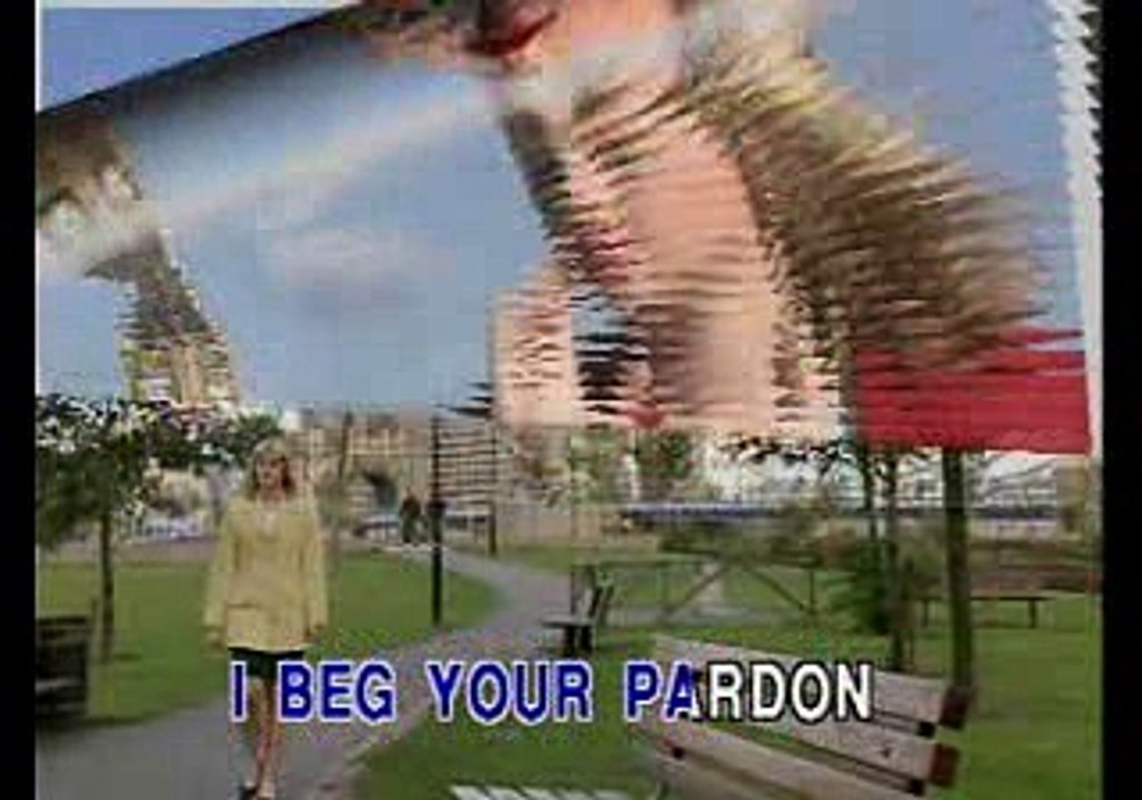 Lynn Anderson - Rose Garden (Karaoke With Lead Vocal)