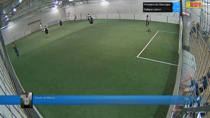 Faute de Melvin - Pompiers de Chauvigny Vs Optique Lebrun - 06/07/17 20:00 - Ligue 2