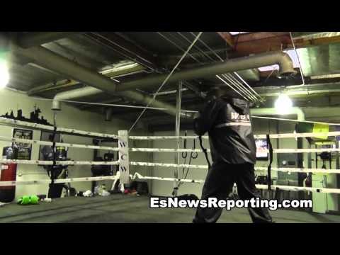 Canelo Alvarez vs Floyd Mayweather if CANELO wins he becomes a hall of famer