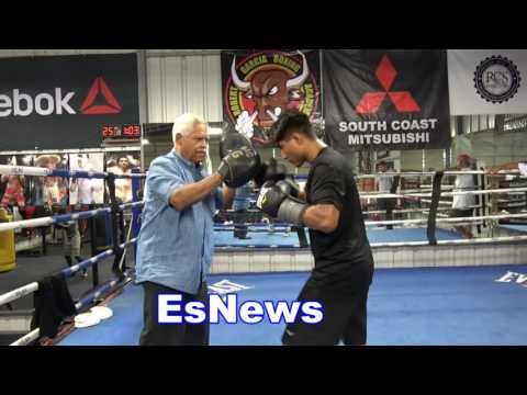 Mikey Garcia 25 Rds Into Training For Adrien Broner Landing Big Shots EsNews Boxing