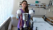 Şişli Etfal Hamidiye Eğitim ve Hastanesi'de Tedavi Gören Hastalar Kick Boksçu Hemşireye Emanet