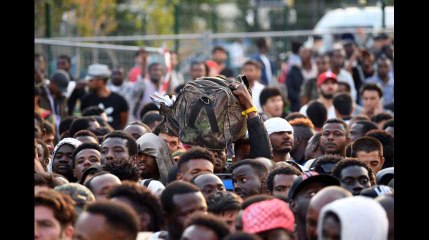 Porte de la Chapelle : le camp de migrants évacué (L'Obs)