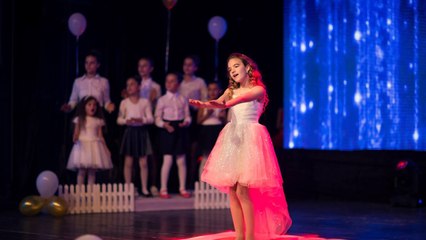 Eduarda Isufi - Në bankat shkollore DIAMOND FEST 2017