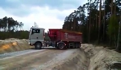 تمكن واحتراف للتحكم في السيارة النقل