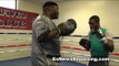 nazim richardson working in the ring with Demetrius Hopkins - EsNews Boxing