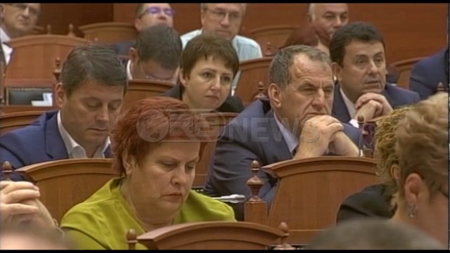 Ora News – Marrëveshja Rama - Basha, votohen ministrat e rinj teknikë