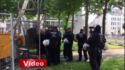 Cumhurbaşkanı Erdoğan’ın konvoyu güvenlik gerekçesiyle Hamburg’da bekletildi