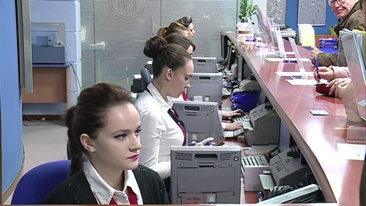 Dërgesat e emigrantëve zbutën krizën - Top Channel Albania - News - Lajme