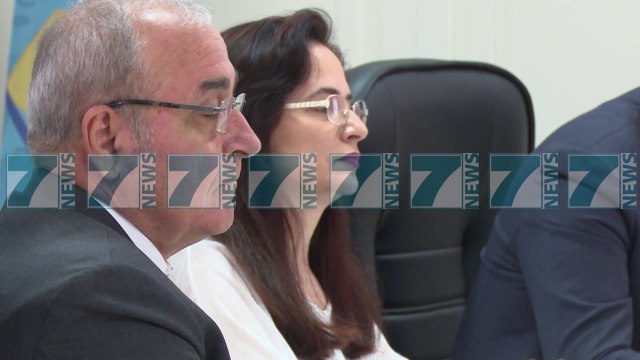 KQZ VOTON PRO TOM DOSHIT, NUK PREKET MANDATI, I LIRE TE GAROJE - News, Lajme - Kanali 11